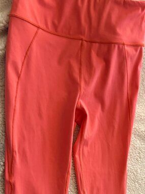 Savage X Fenty Sport Lineup High-Waist Leggings — Coral/Salmon — Size L (US 12-1